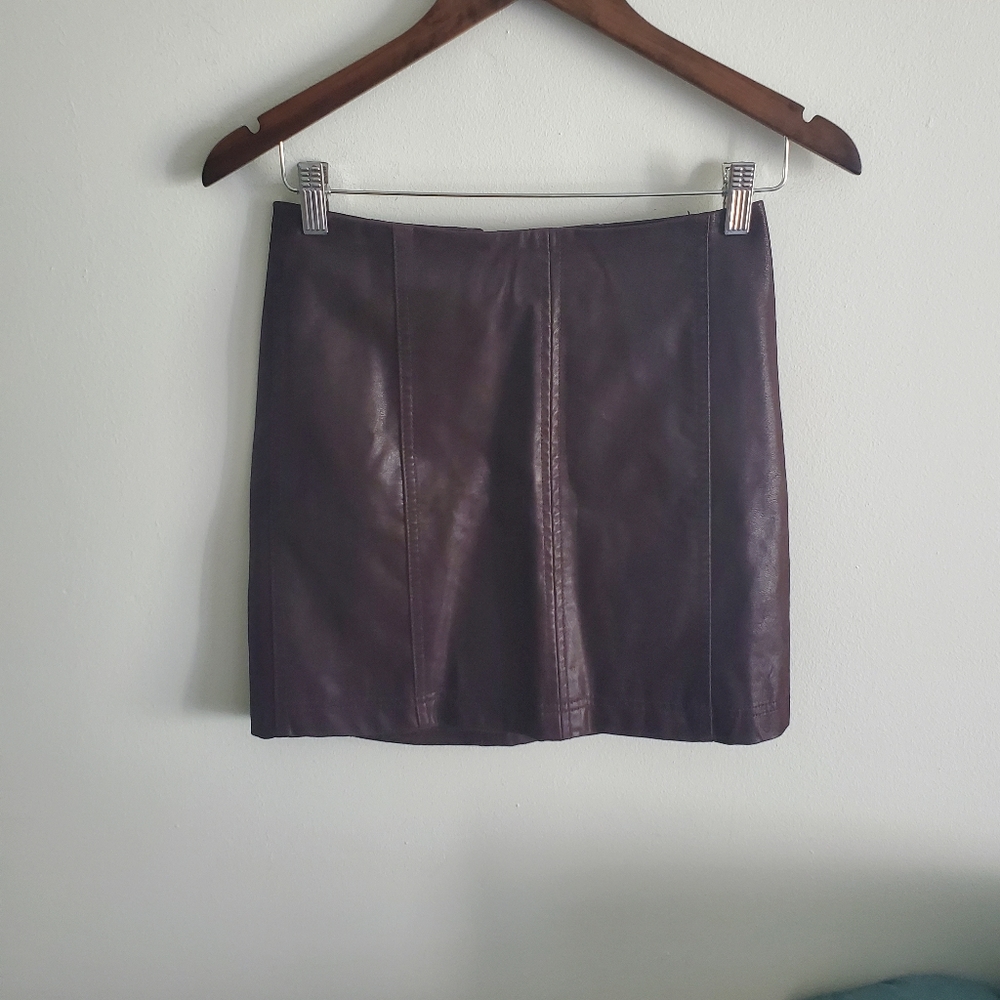 NWT Free People brown faux leather mini skirt size 2 neutral earth tone